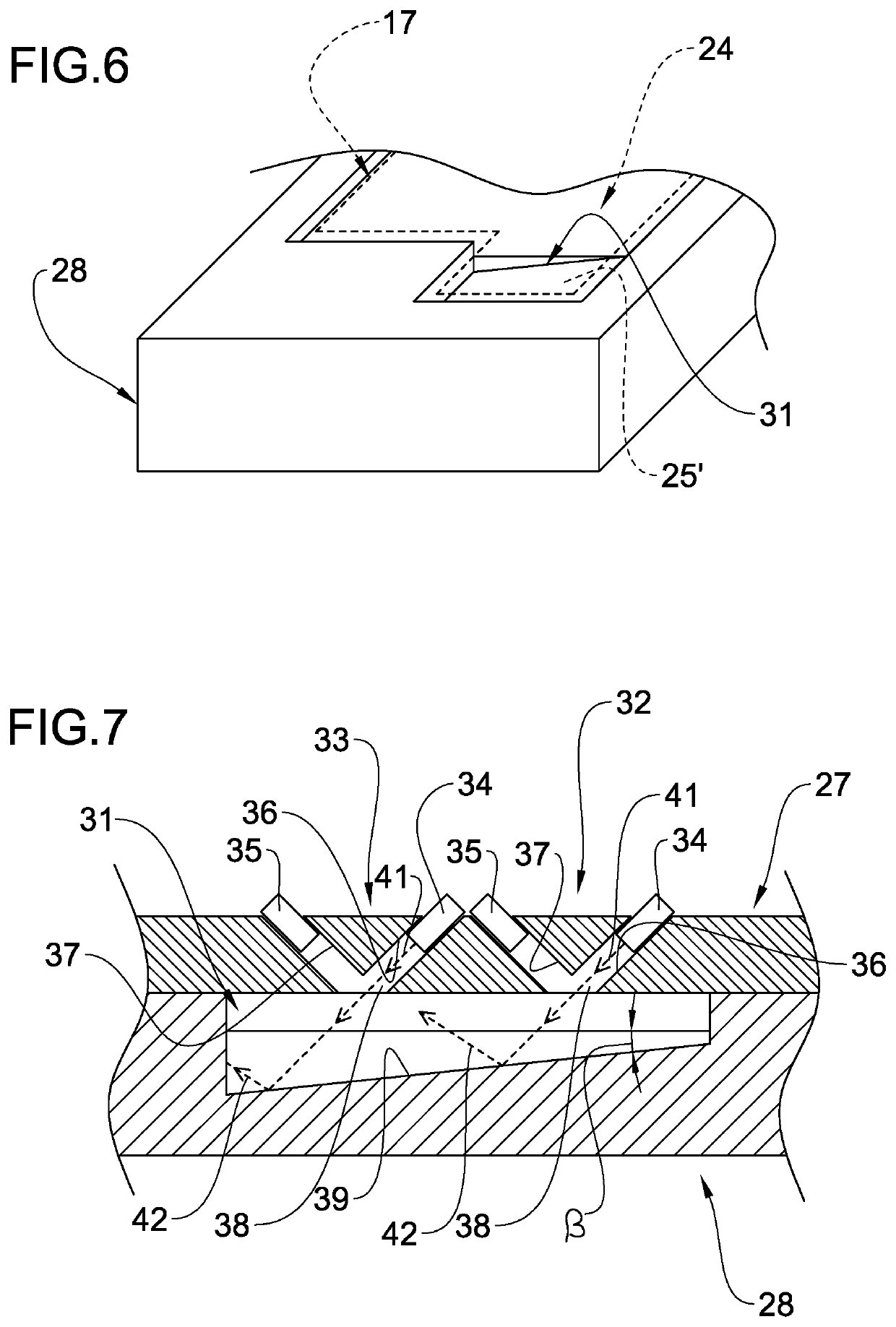 Fluid temperature control device for an extracorporeal blood treatment apparatus and extracorporeal blood treatment apparatus