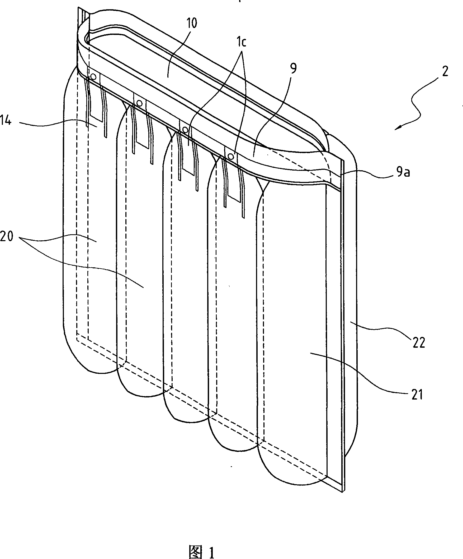 Vacuum suction type gas packing bag and packing method thereof
