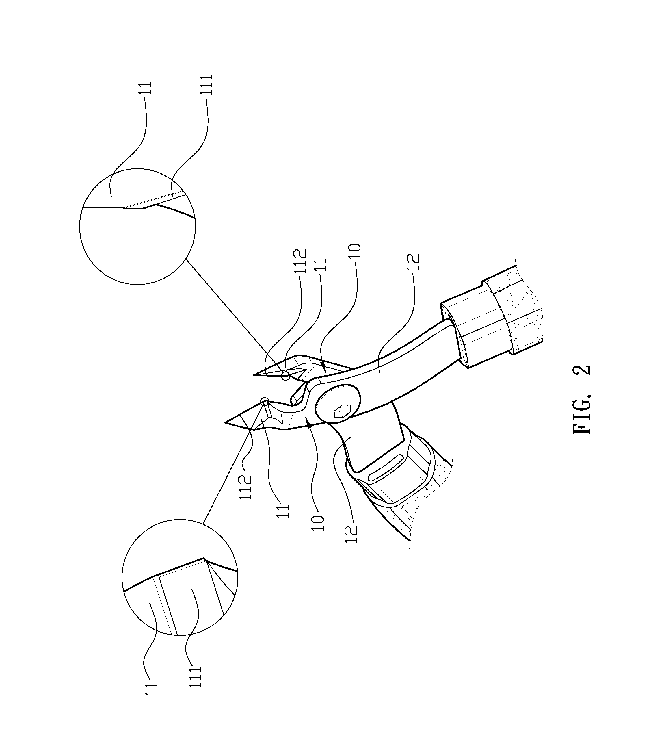 Wire cutter head for preventing misalignment of the cutting blades