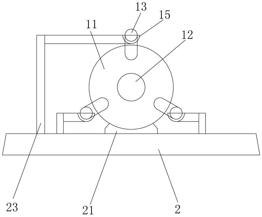 Infiltrating type hollow filter stick tow essence adding device and using method