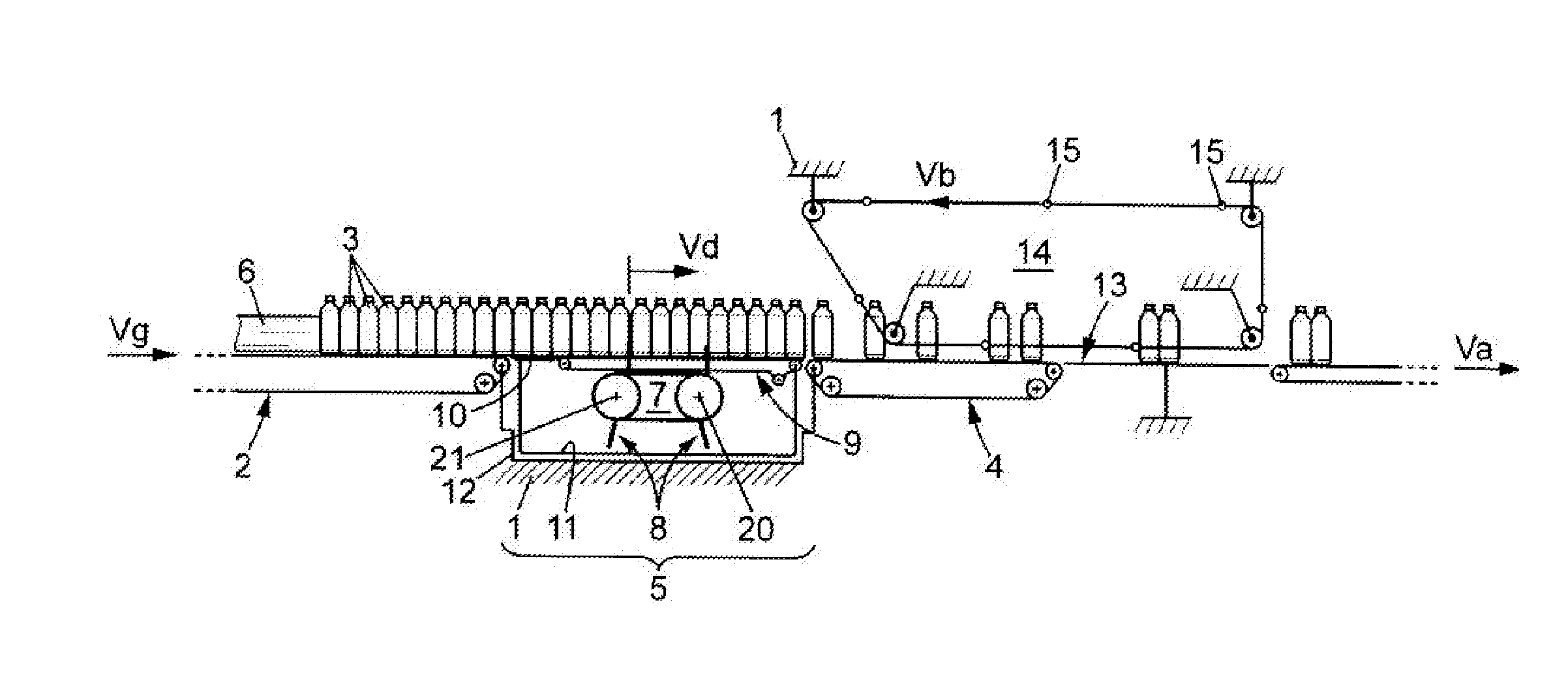 Installation for preparing batches of products, of the vial or bottle kind or the like