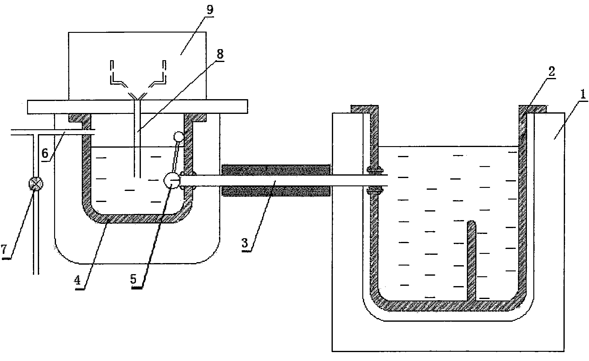 Bi-crucible low pressure casting method for magnesium alloy hub and equipment thereof
