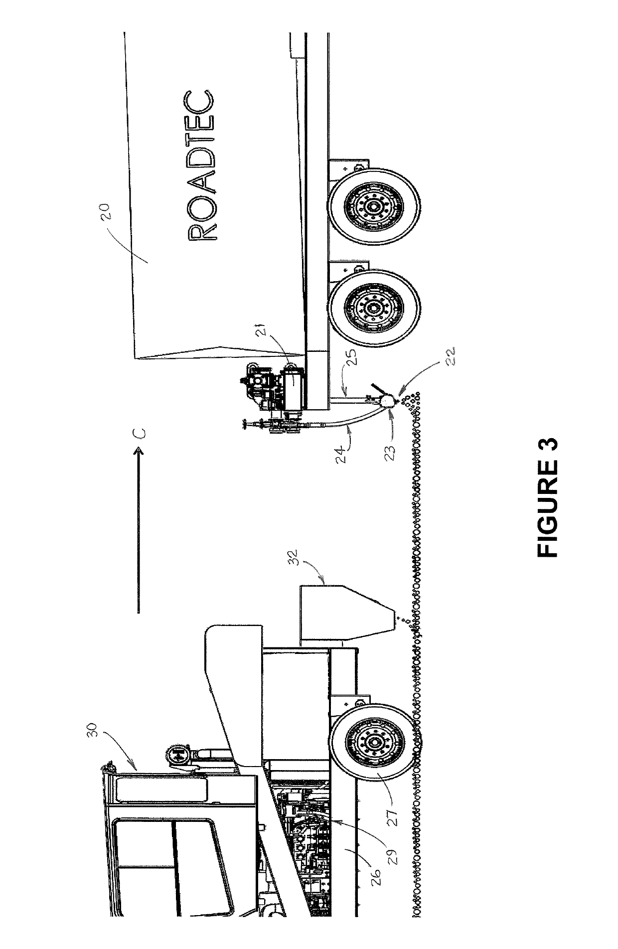 Method and apparatus for spreading chips on roadway using foamed asphalt cement