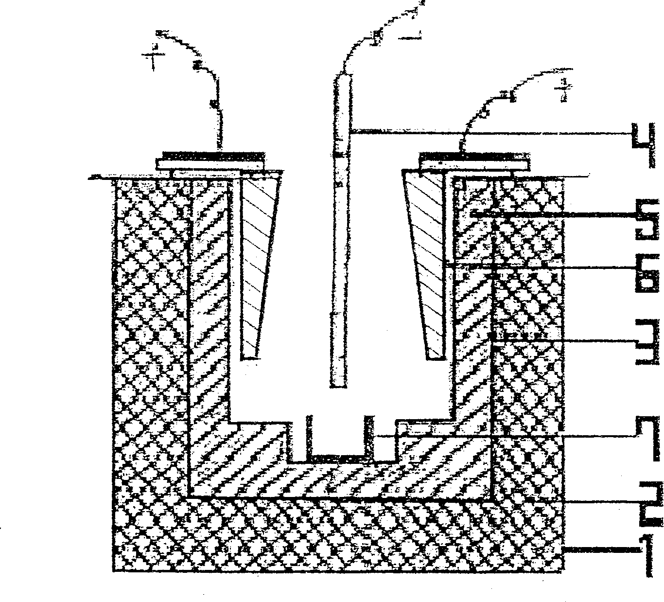 Process for preparing cell-class mischmetal by fused salt electrolysis process and device therefor