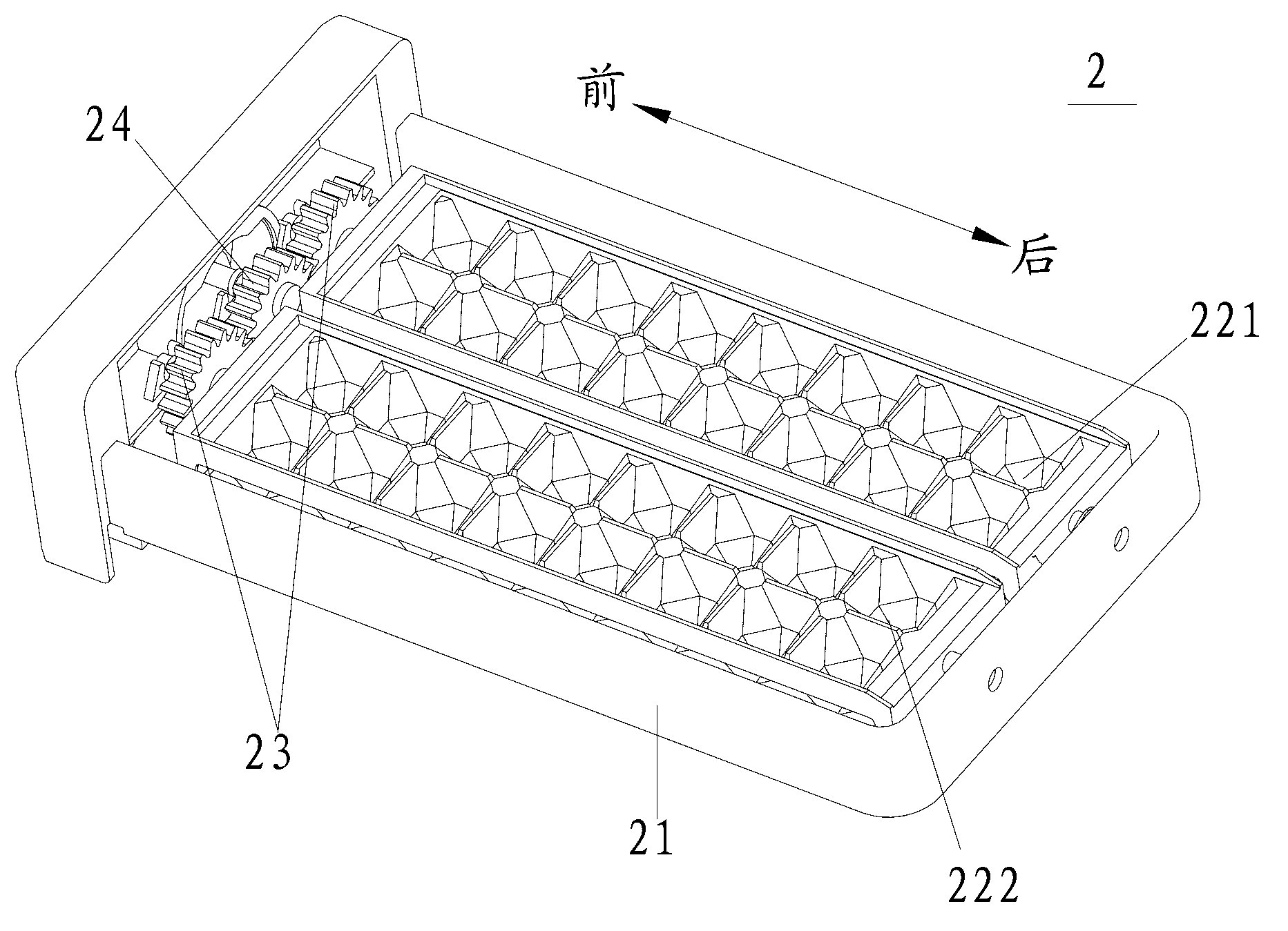 Ice maker and refrigerator