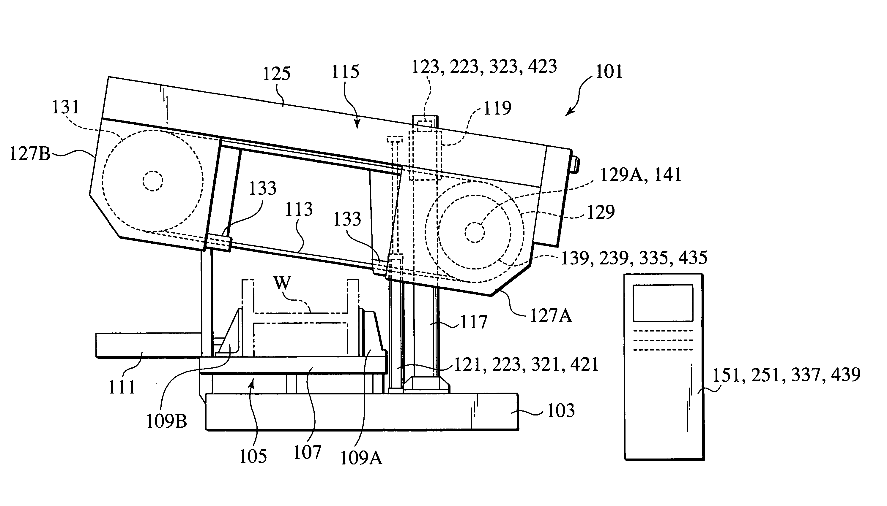 Sawing machine, cutting-off method, and method of reducing noise