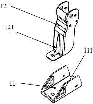 A reversible car seat support device
