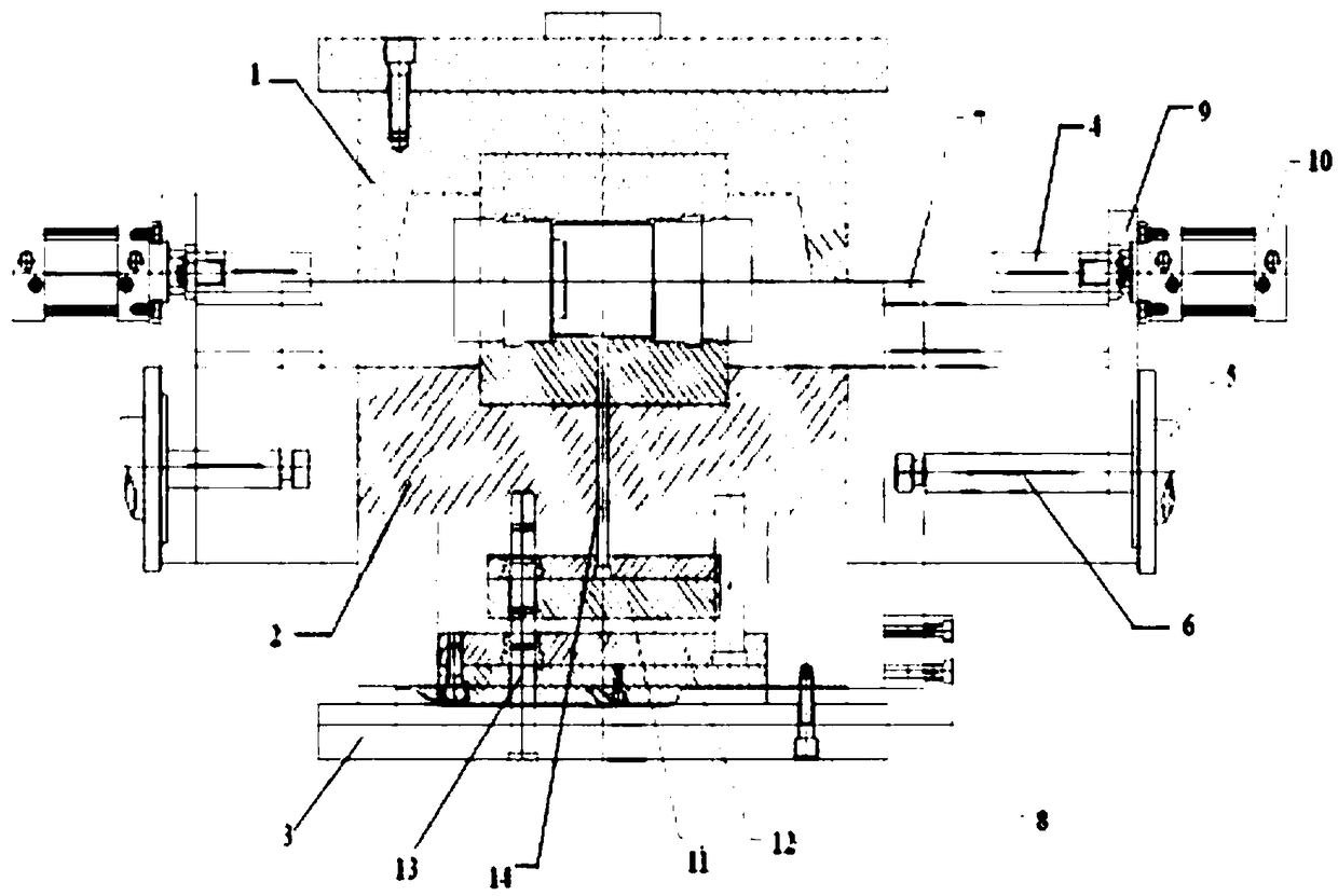 Mold structure capable of automatically shearing sprue in mold for plastic pipe