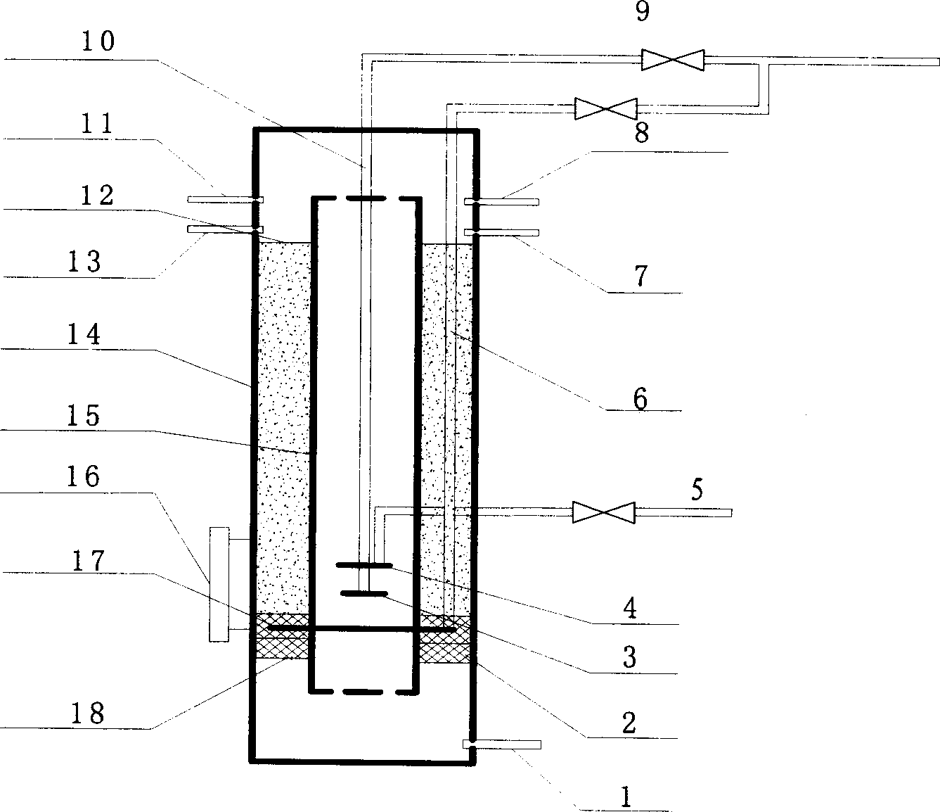 Process and apparatus for treating petrochemical sewage by coupling ozone oxidation in aerating biological filtering pool