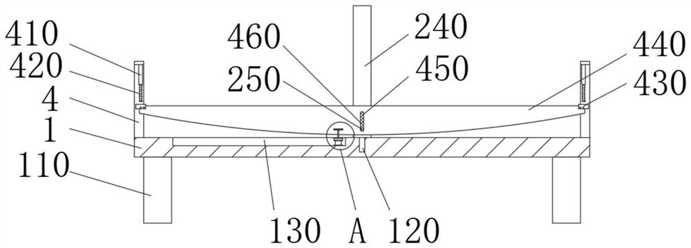 Tobacco processing strip-making cutting device