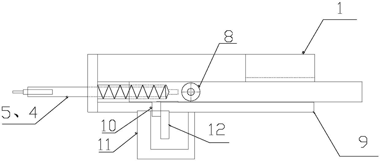 Irregular and normal outer chain board mixing assembling device