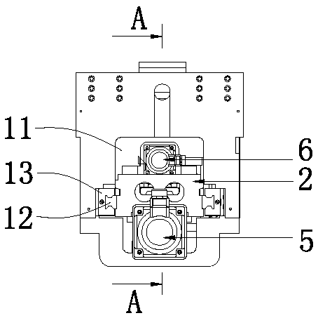 Rotating cutter wheel control structure of rod rolling machine of wheel hub