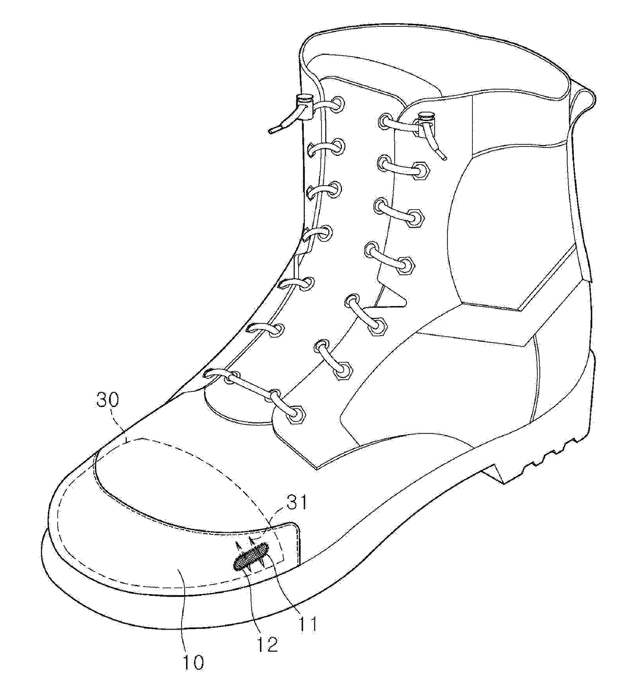 Safety shoes with a ventilation structure