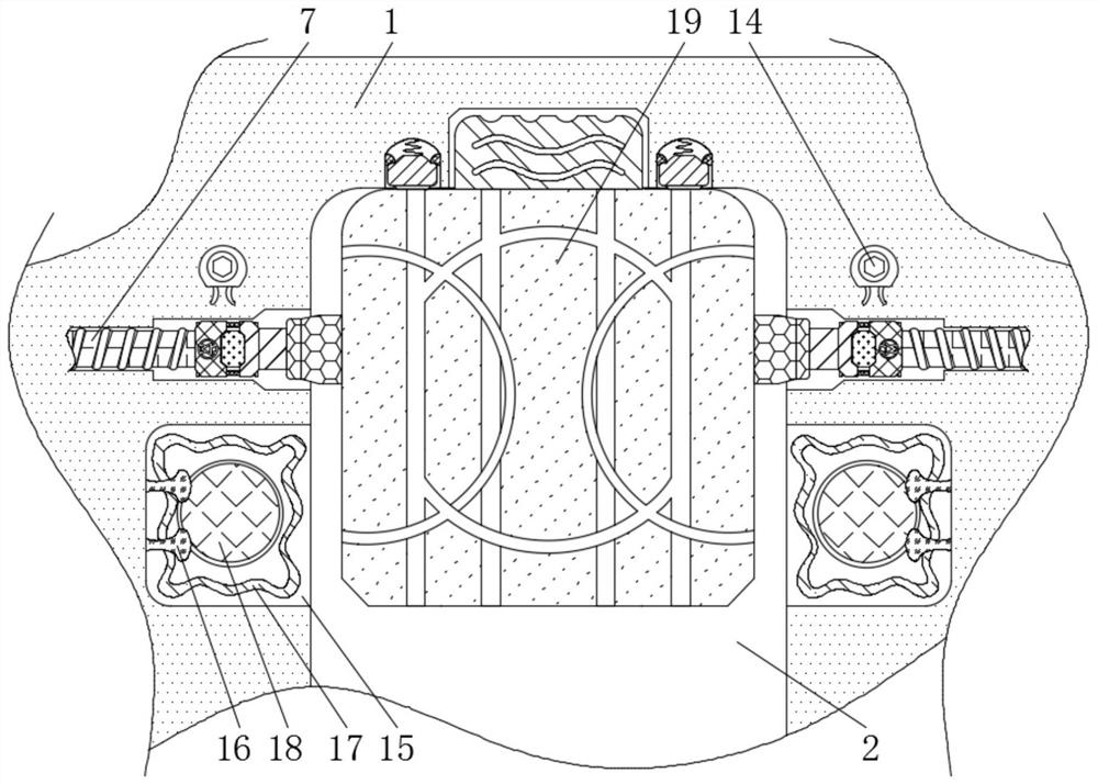 Storage equipment capable of automatically controlling fastening during vibration