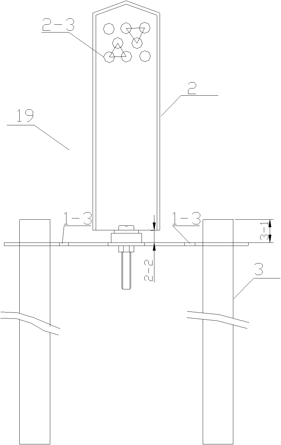 Vertical sieve plate used for fluidized bed