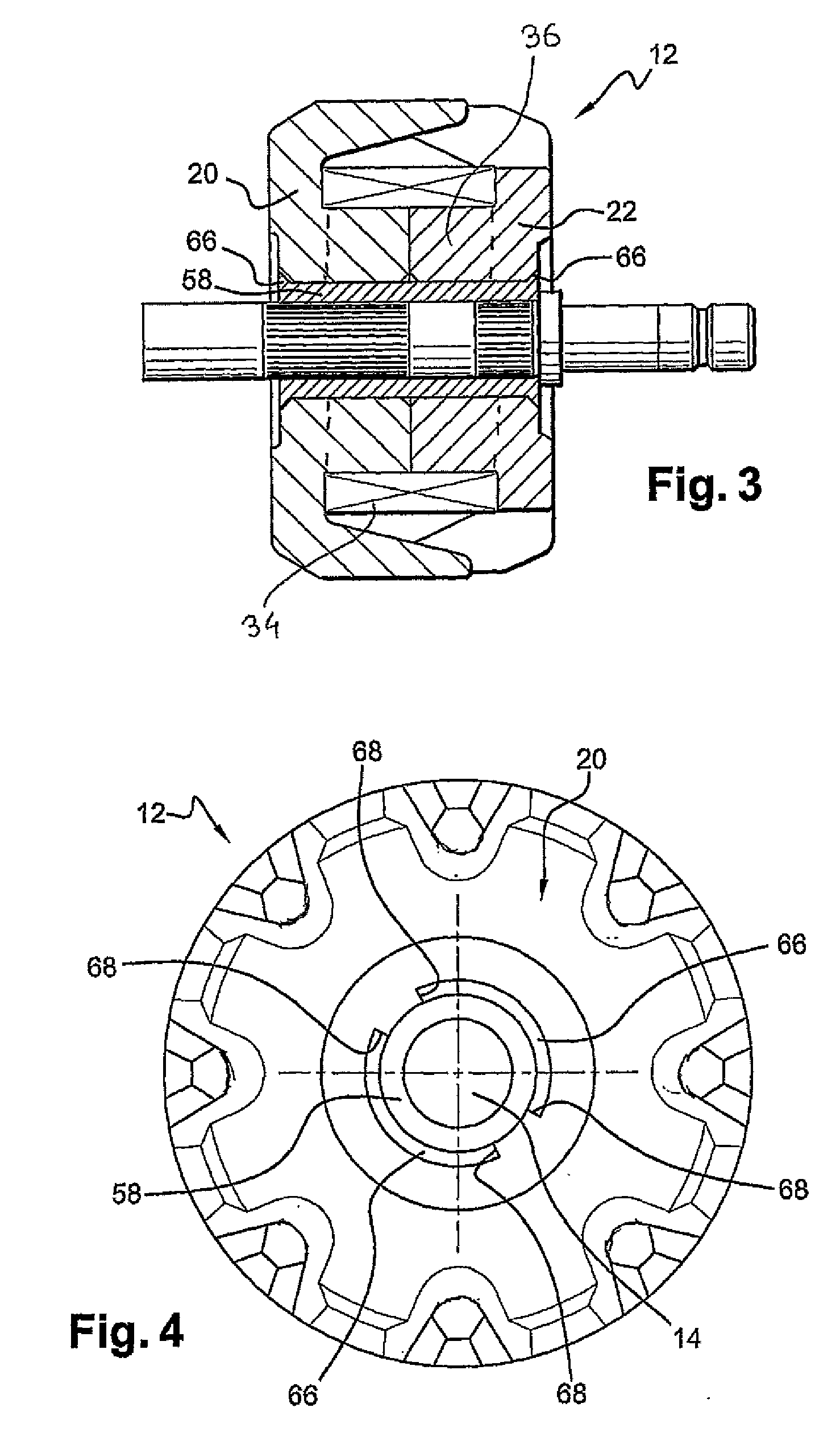Electrical Rotating Machine Comprising an Intermediate Sleeve Interposed Between the Shaft and the Polar  Wheels and Method for Making the Rotor