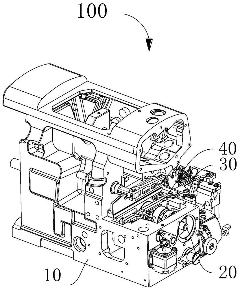 Synchronous adjustment method of presser foot pressure and tooth frame inclination based on overlock sewing machine