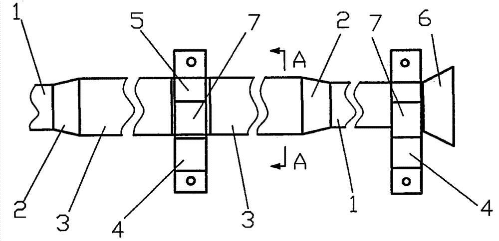 Telescopic curtain supporting rod