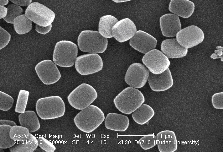 Preparation method for mesopore-micropore core-shell composite molecular sieve catalyst