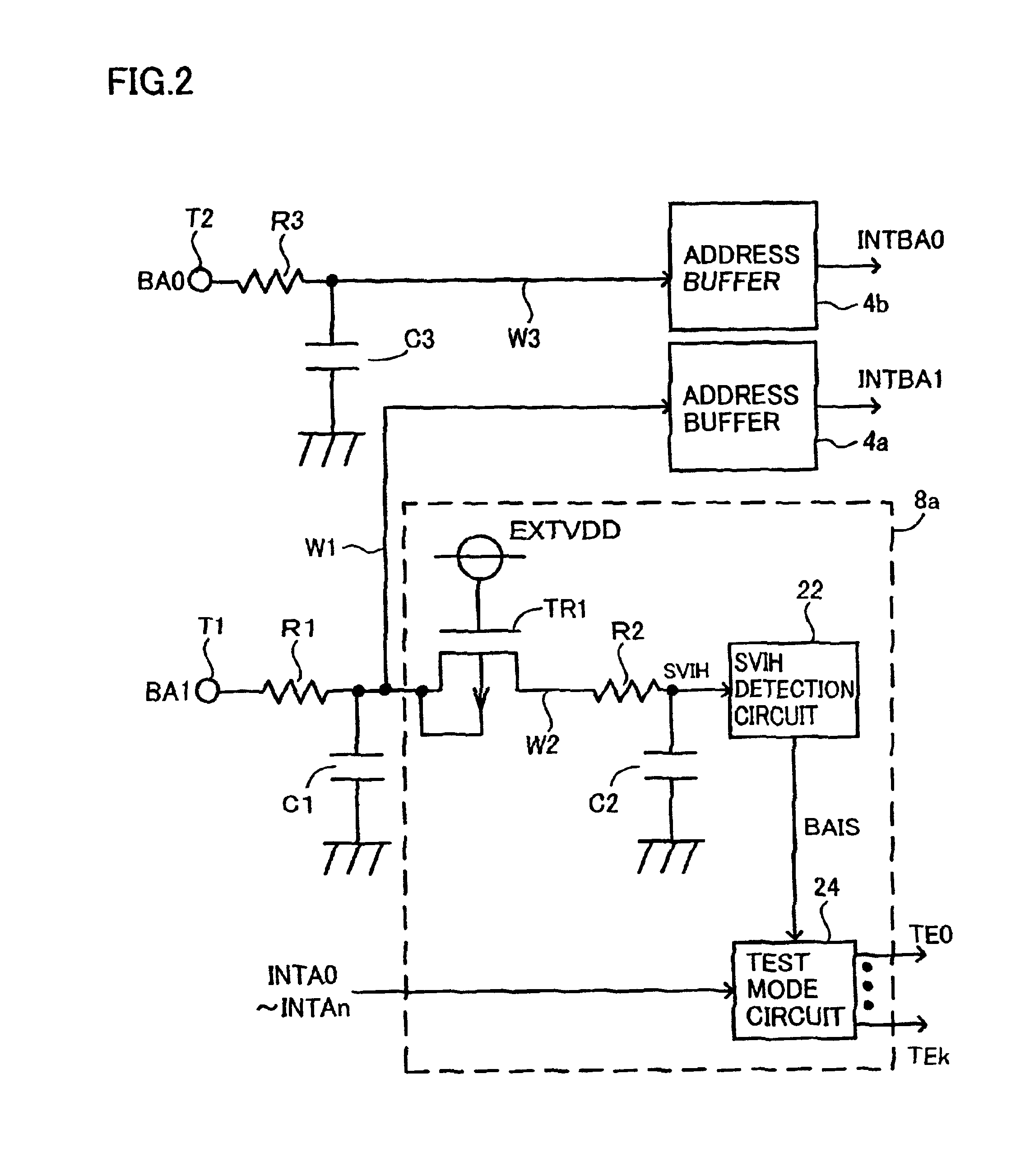 Semiconductor device with reduced terminal input capacitance