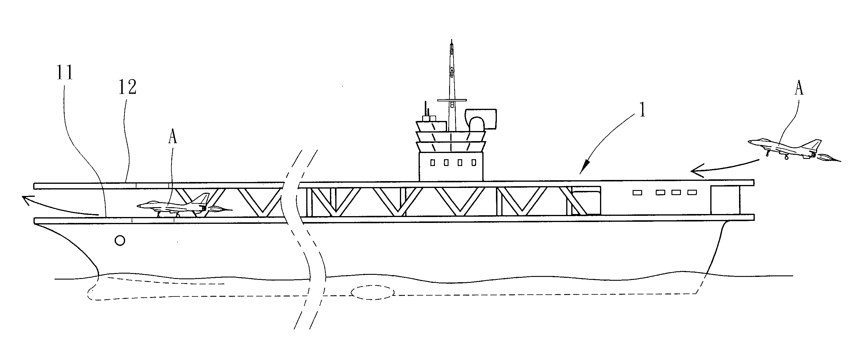 Double level flight deck type aircraft carrier