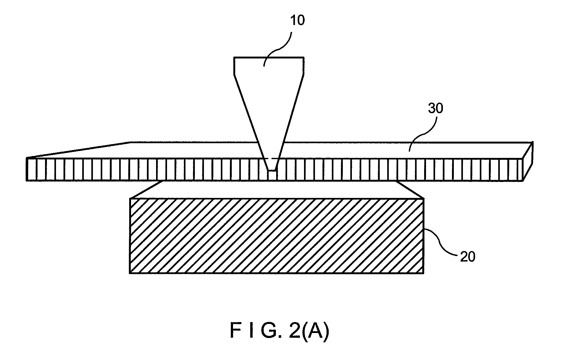 Formation of a fabric seam by ultrasonic gap welding of a flat woven fabric