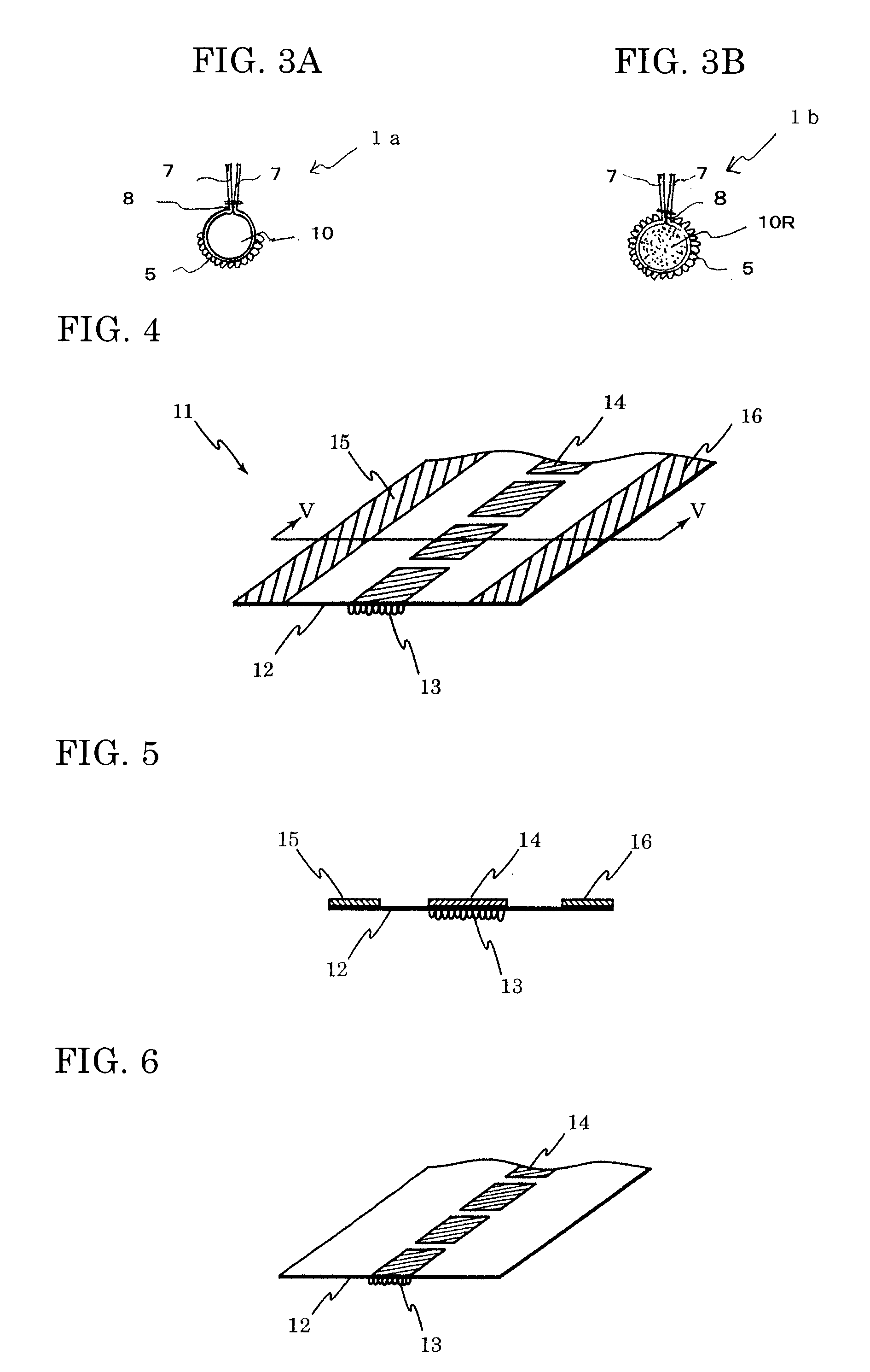 Locking connection member of covering material and method of manufacturing covered cushion formed body