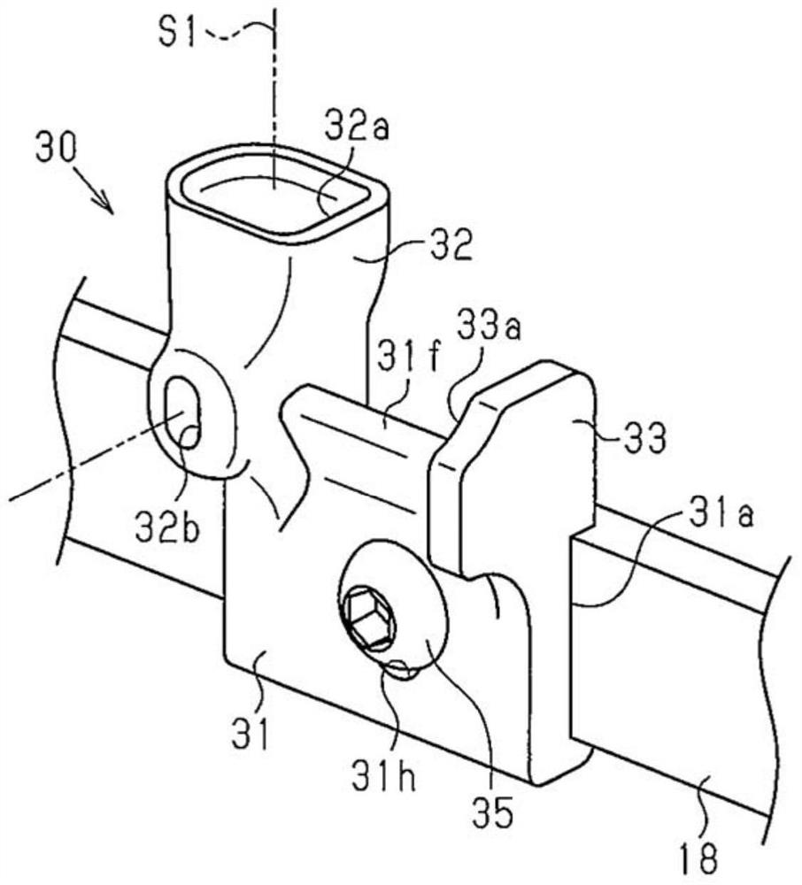 Drafting device for spinning frame