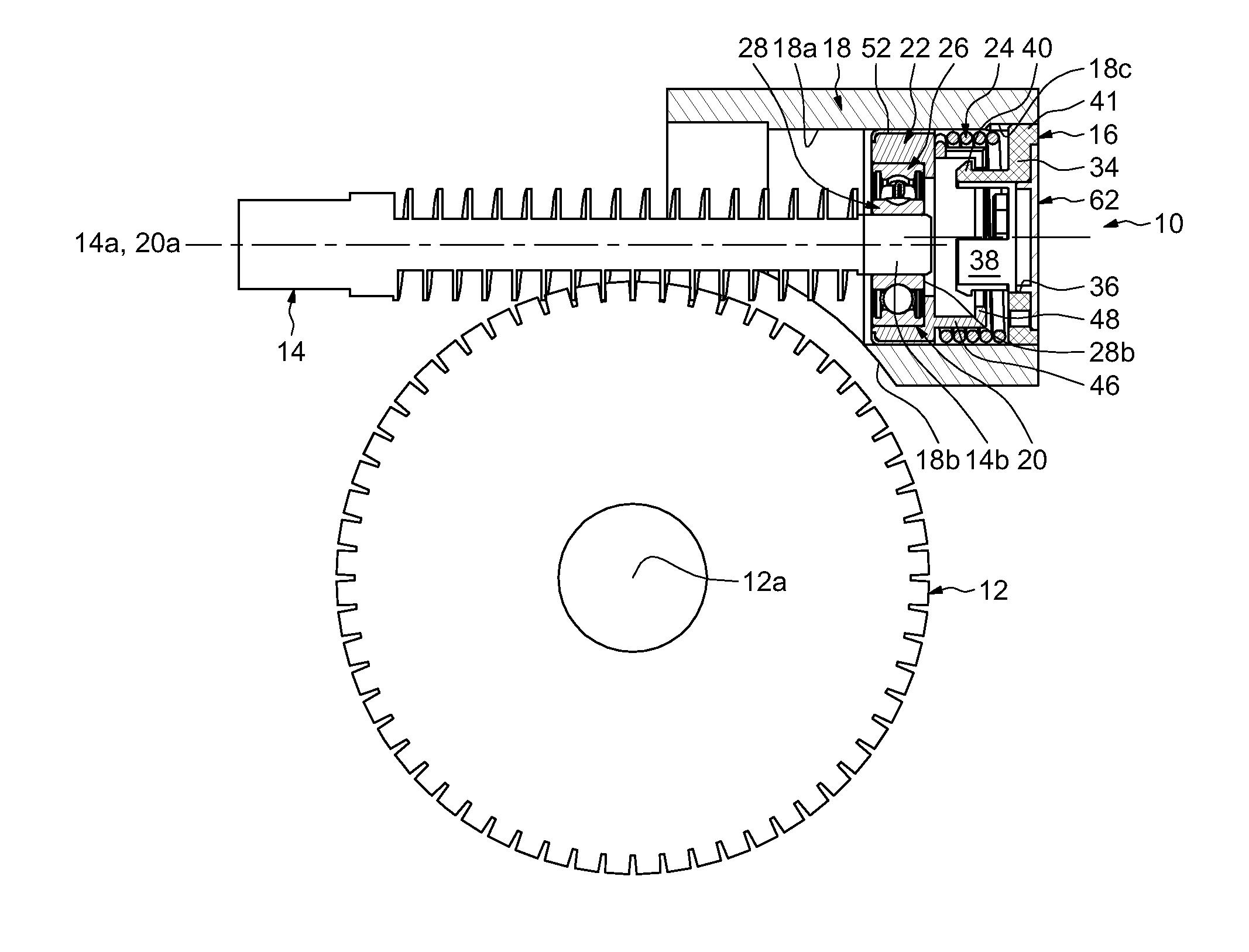 Wear compensation device for a gear set with temporary angular pre-indexing, and associated mounting method