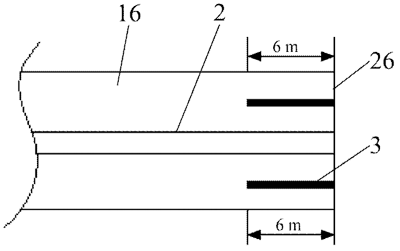 Gas drainage drill hole structure formed in coal layer and method for fabricating same