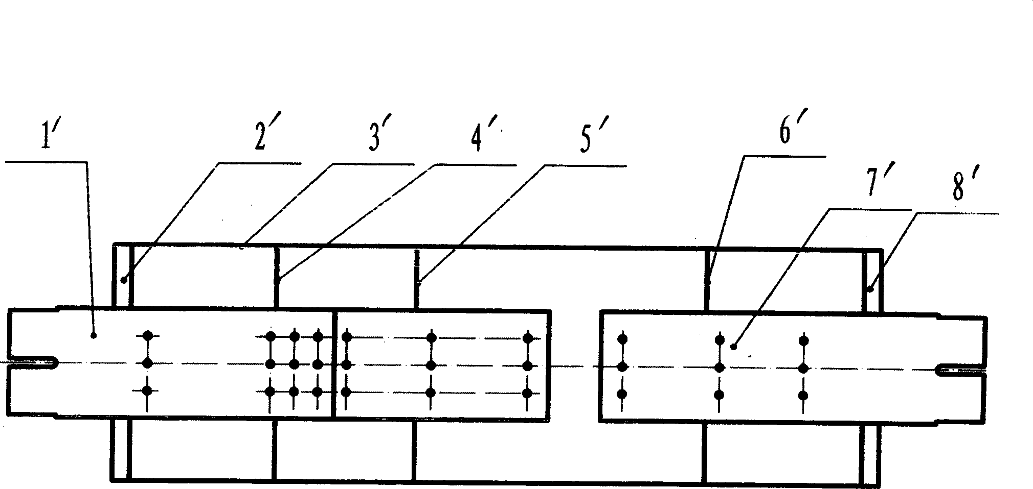 Internal combustion engine exhaust silencer with adjustable exhaust pipe cross section