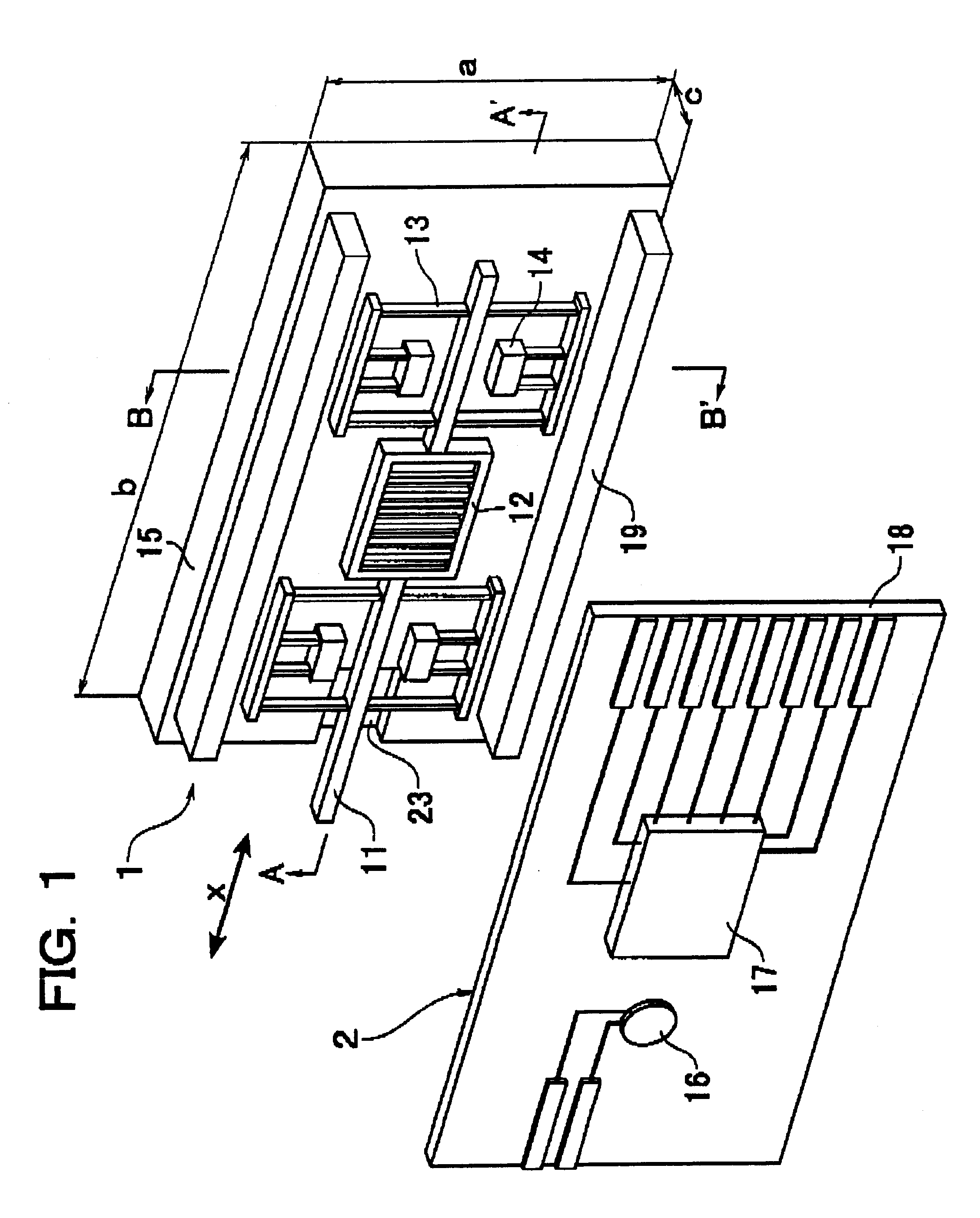 Scale member, method of producing the same and displacement measuring apparatus therewith
