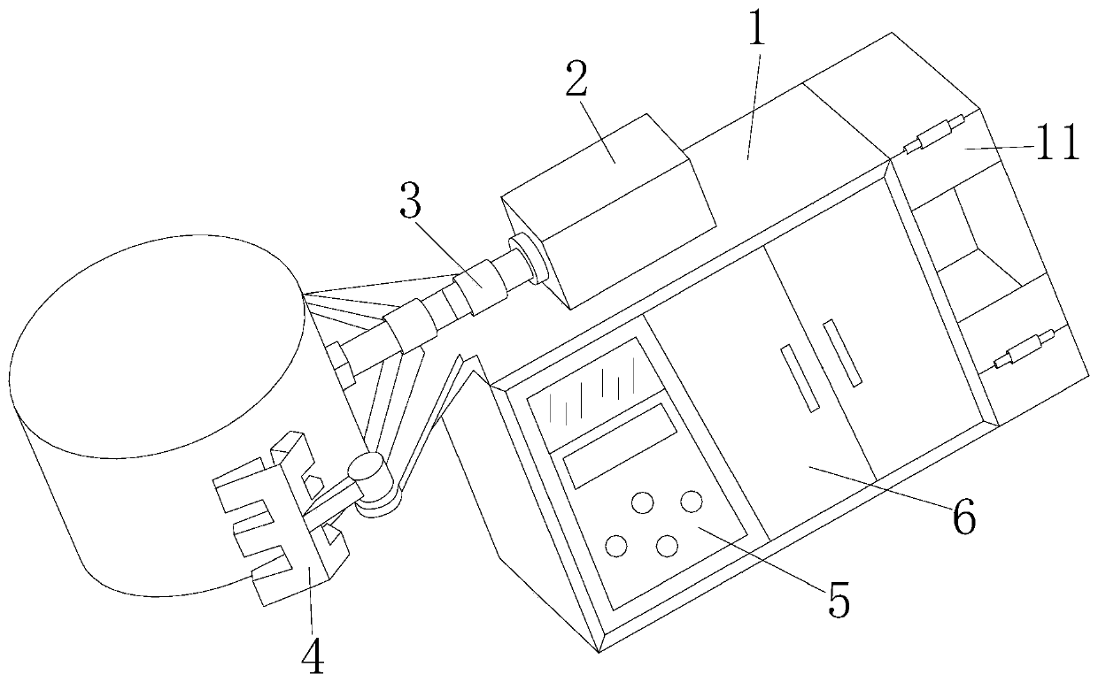 An electric automatic pole climbing wire feeding device