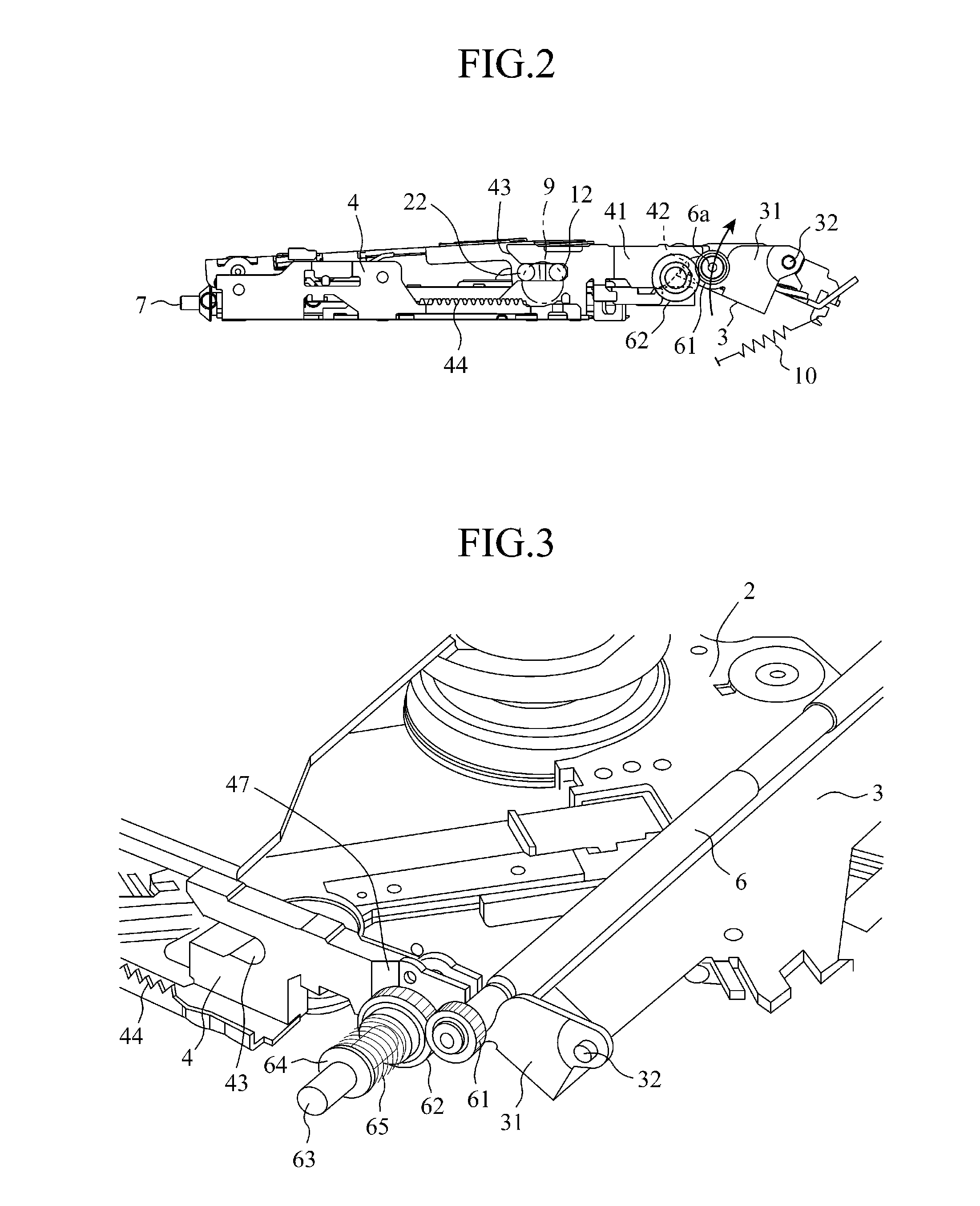 Disk device for loading and unloading a disk with a conveyance roller