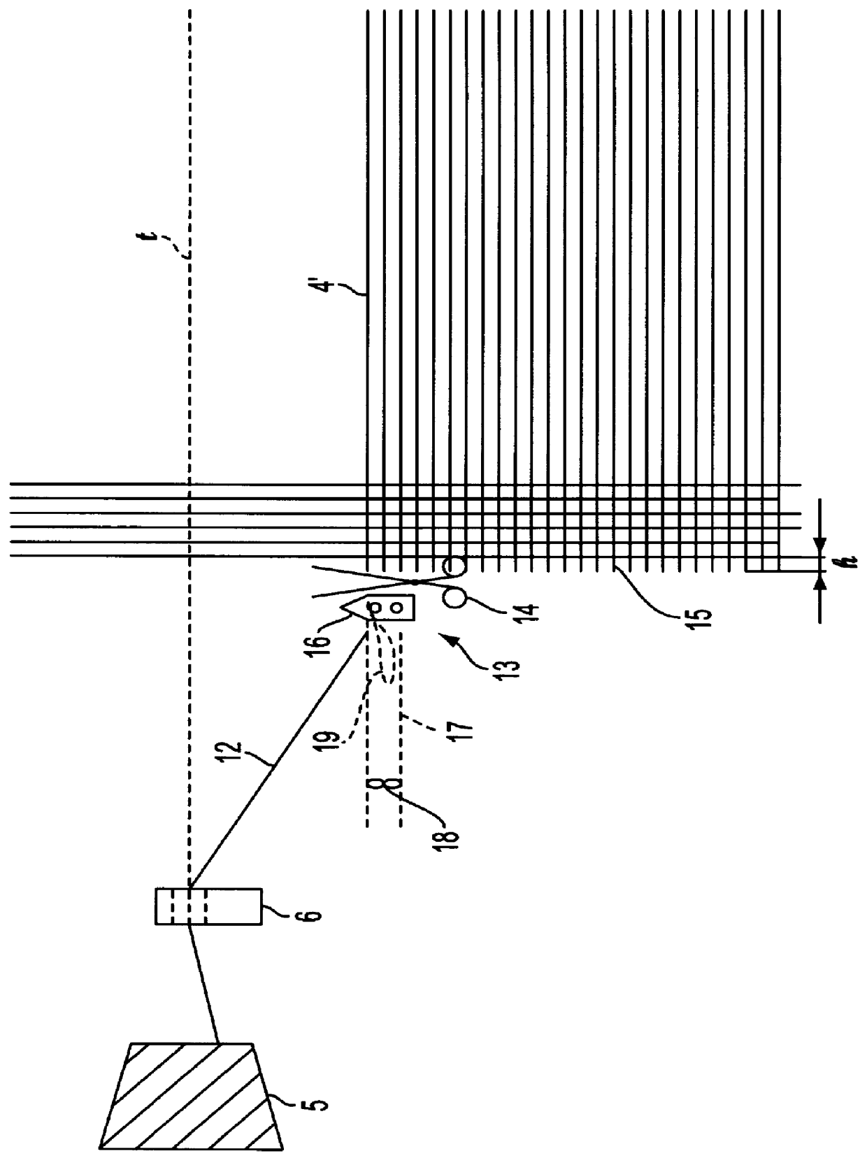 Method for cutting a selvedge of a weft insertion side of a rapier loom
