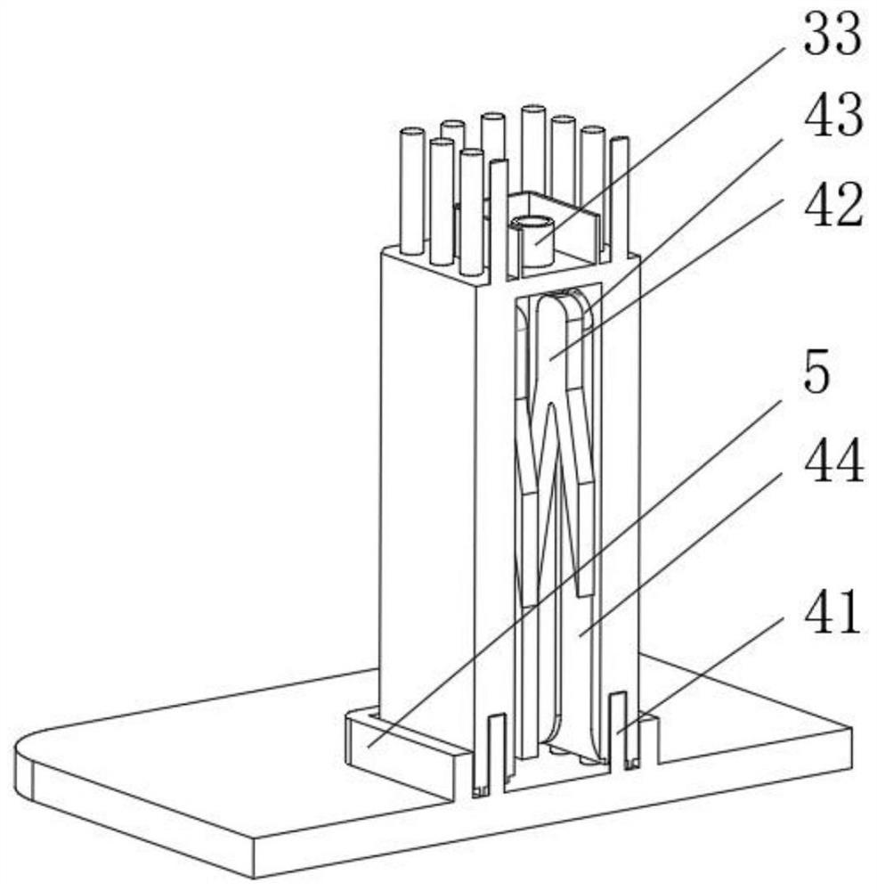 Prefabricated concrete frame and assembling method