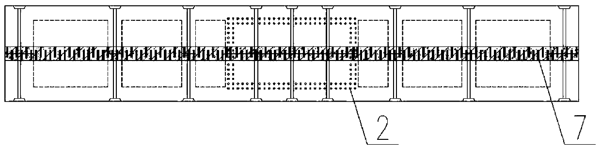 Longitudinal assembly type prestressed bent cap