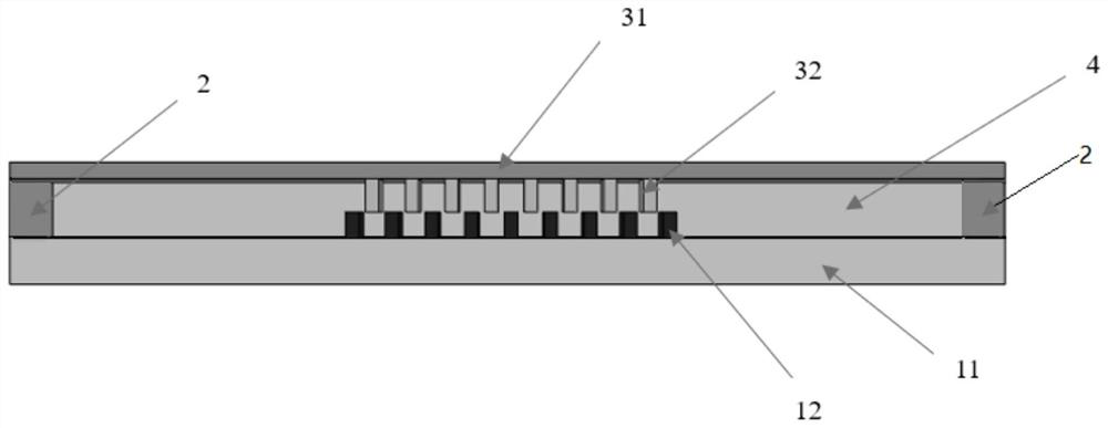 A medium insertion type capacitive pressure sensor and preparation method thereof