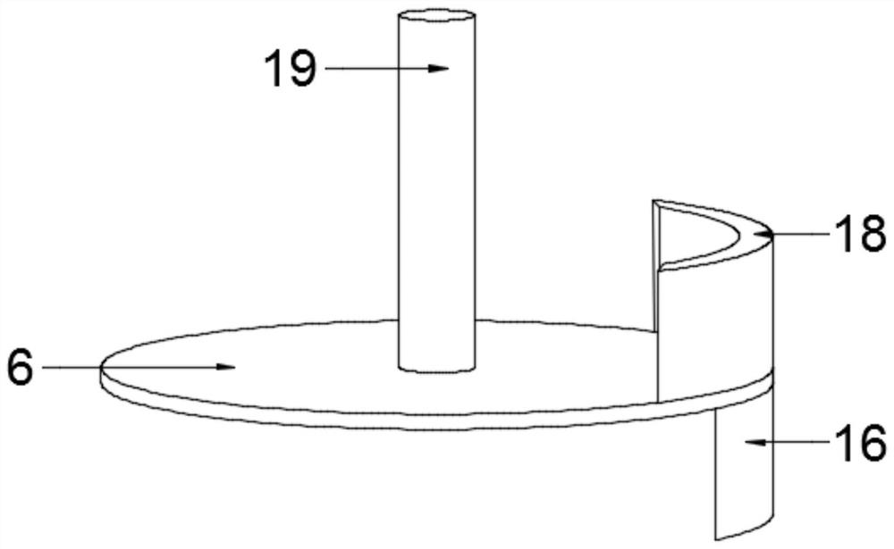 A crushing and crushing animal husbandry pasture processing device