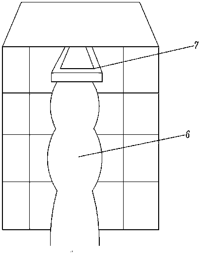 Outlet structure used for flexible escape channel