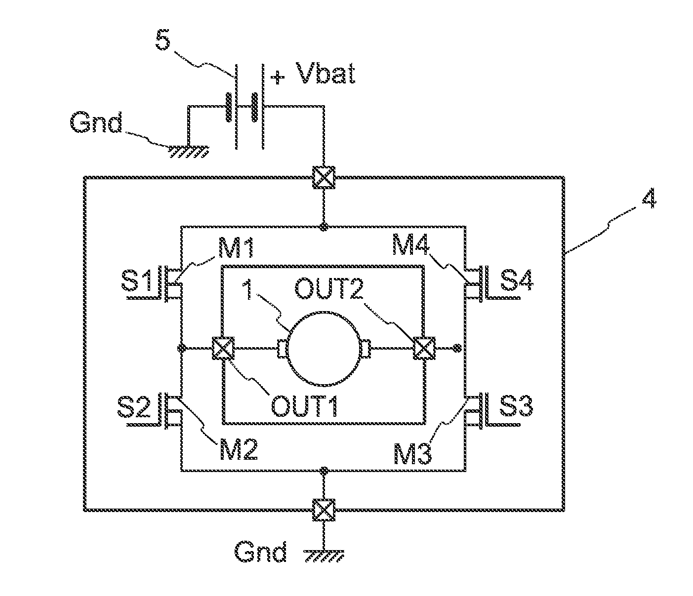 Detection of a short-circuit in a switching structure