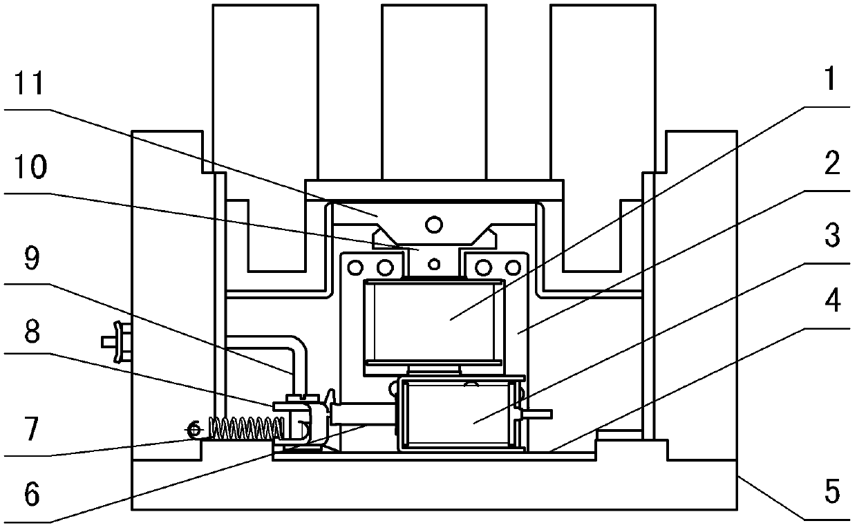 Central locked straight running alternating-current contactor