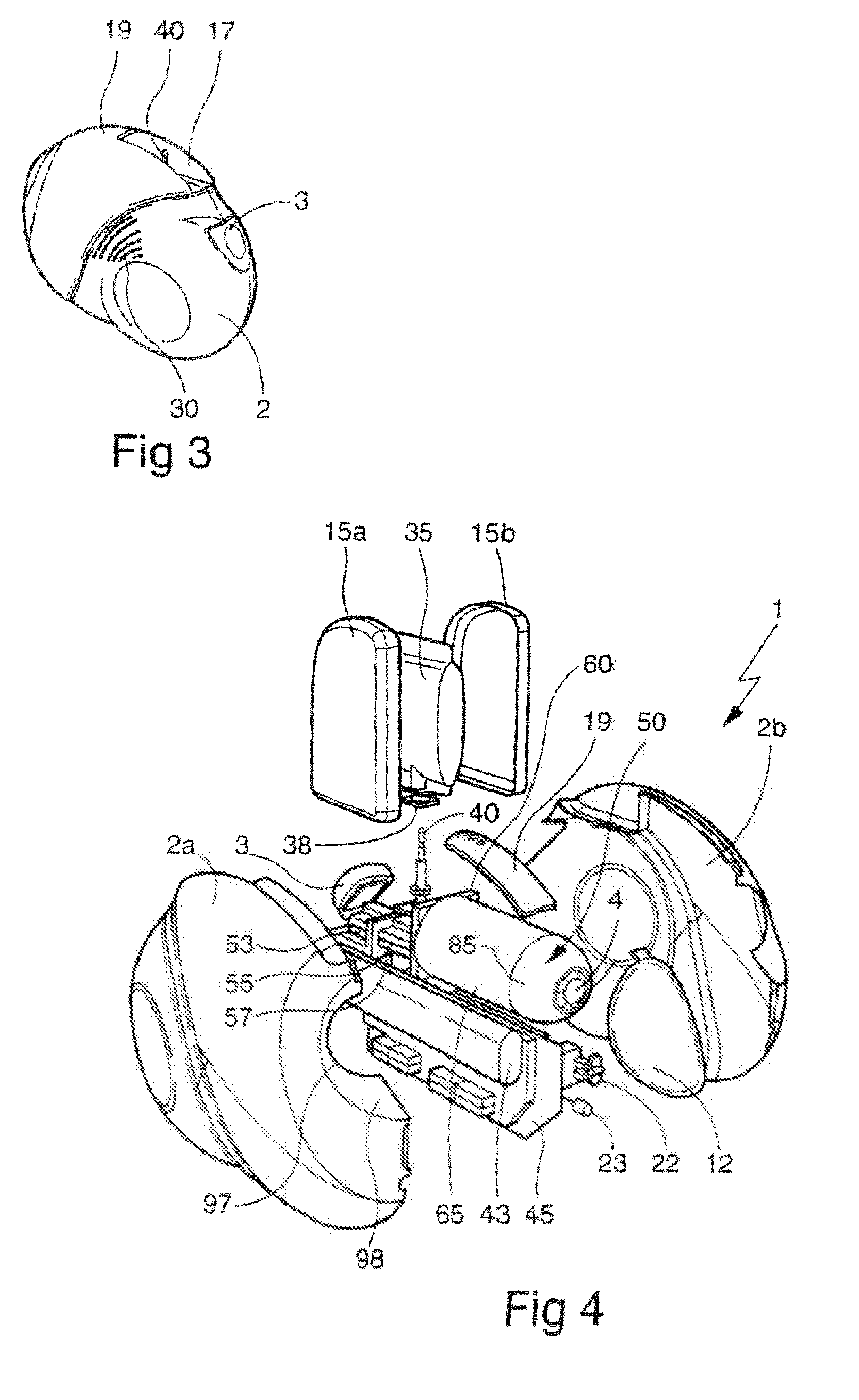 Device for spraying a cosmetic composition while blowing hot or cold air