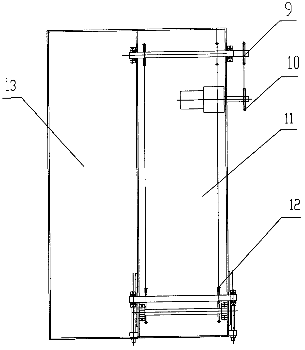 Filtering apparatus for edible oil pre-squeezing technology
