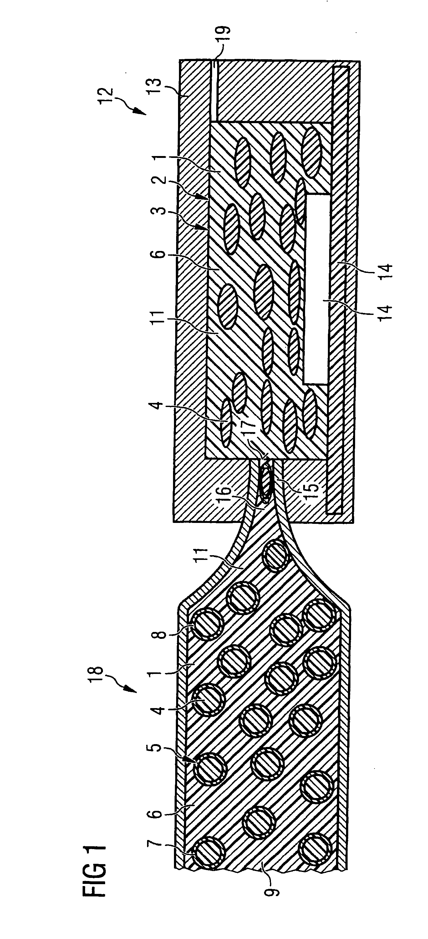 Plastic housing composition for embedding semicondutor devices in a plastic housing and use of the plastic housing composition