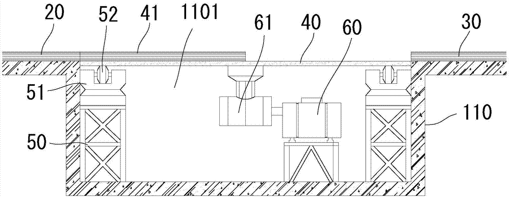 Rotary rail reversing device and rail with reversing device