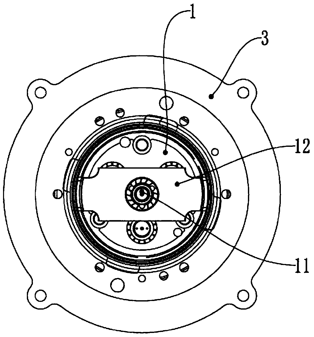 High-efficiency and low-loss multistage acceleration mechanism