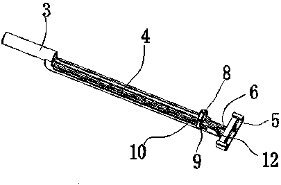 Deformable self-extruding horizontal mop