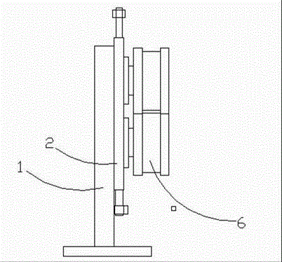 Vertical flattening straightening device for copper belt