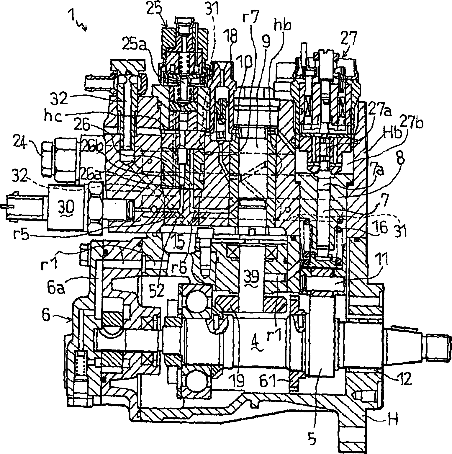 Accumulator distribution type fuel injection pump